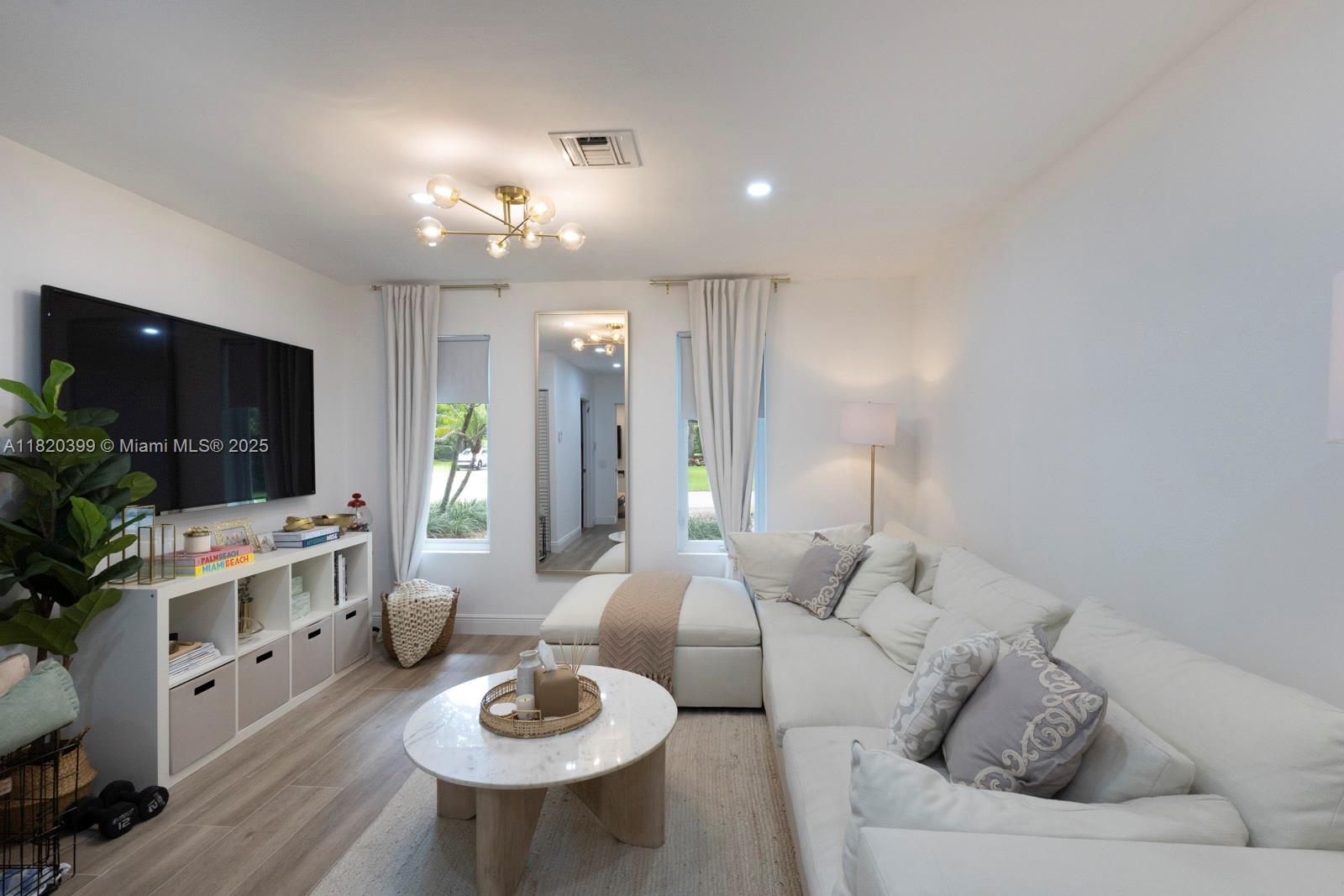 MONTGOMERY EAST SEC 2 - Residential