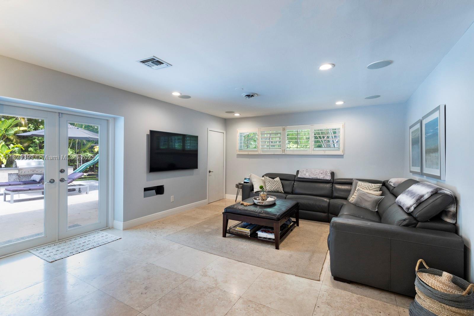 MONTGOMERY EAST SEC 2 - Residential