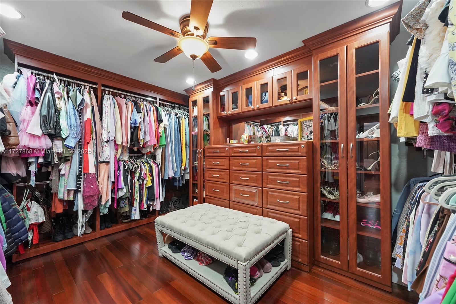 Pinecrest - Residential