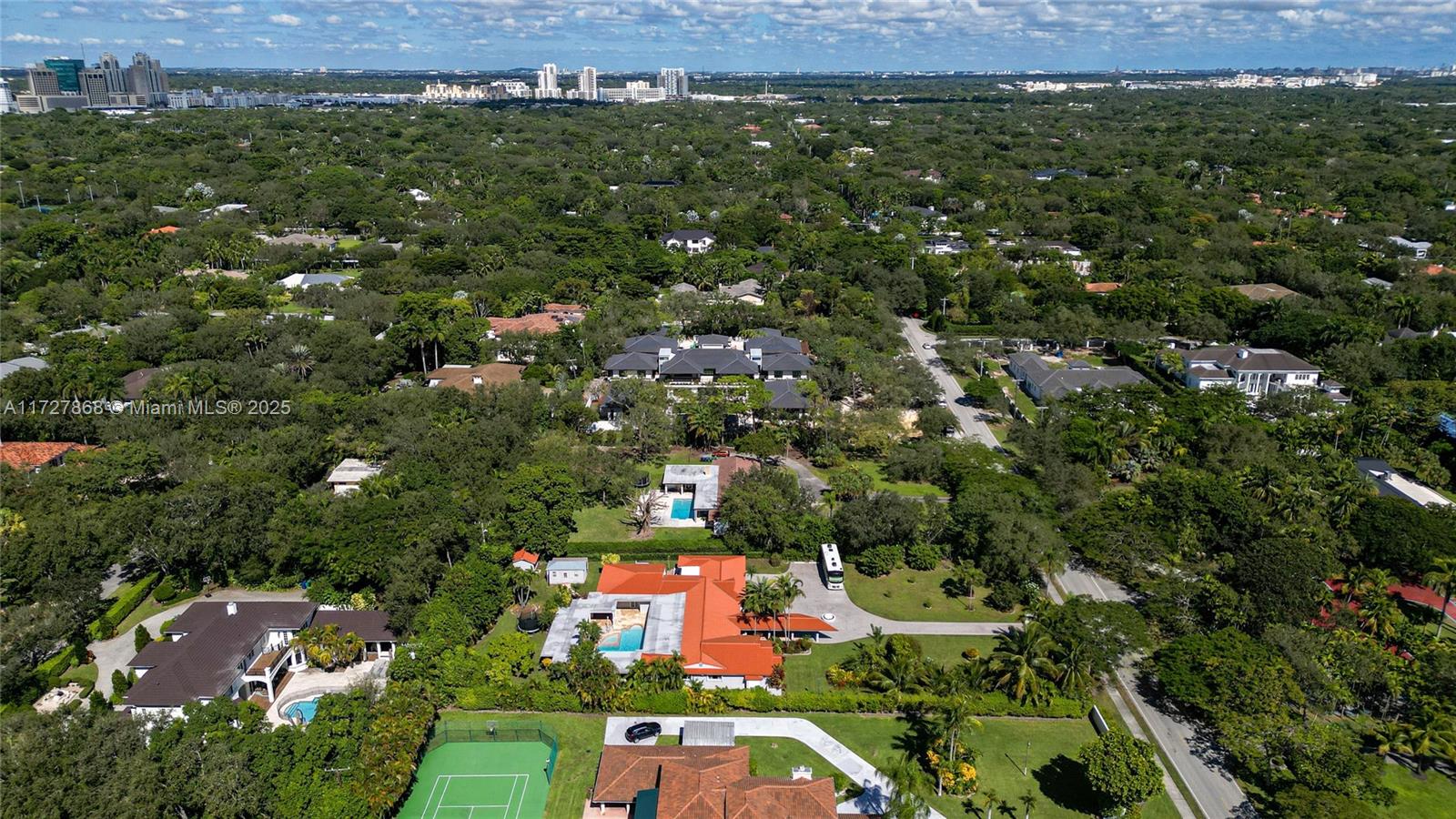 Pinecrest - Residential