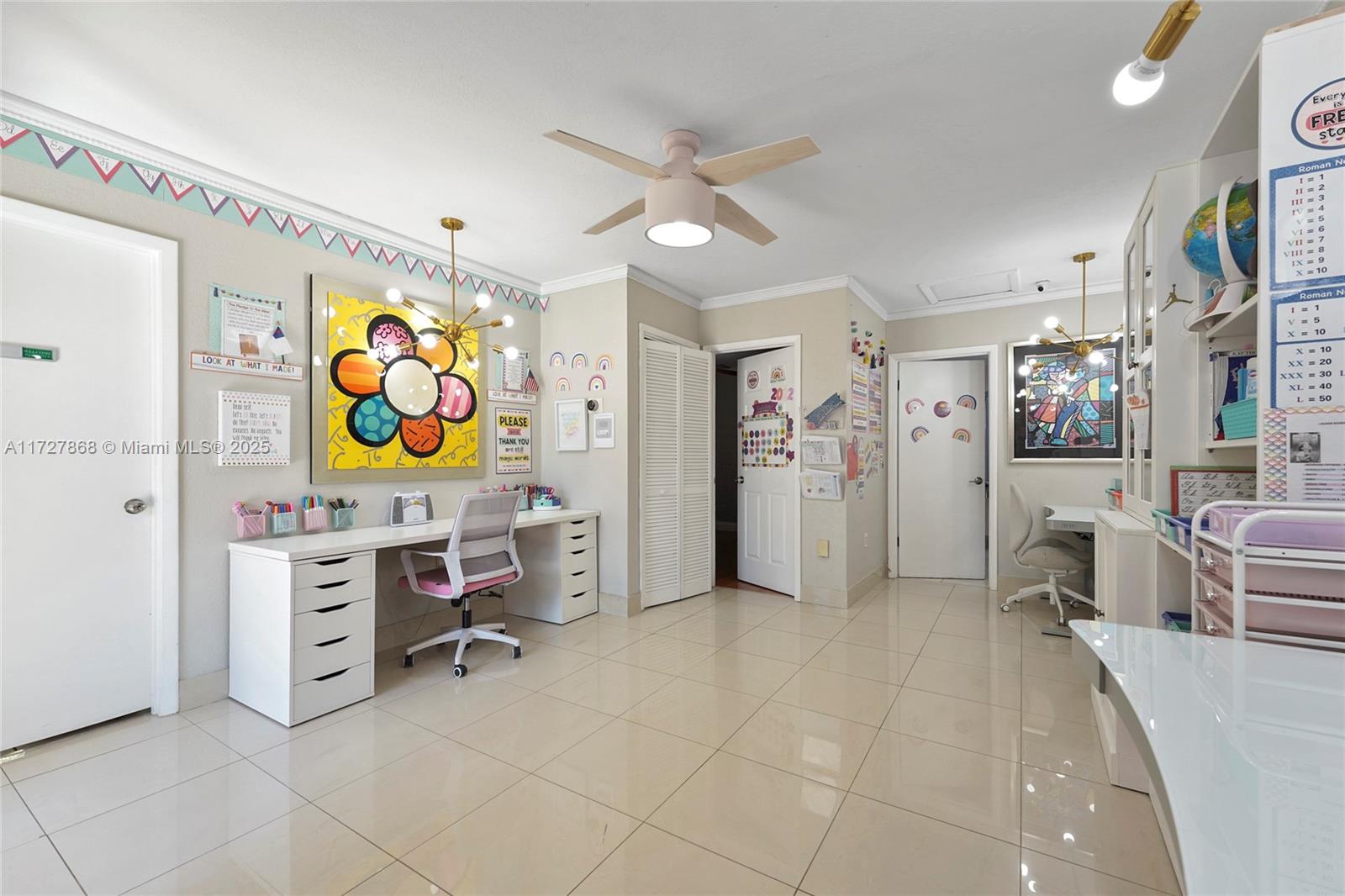 Pinecrest - Residential