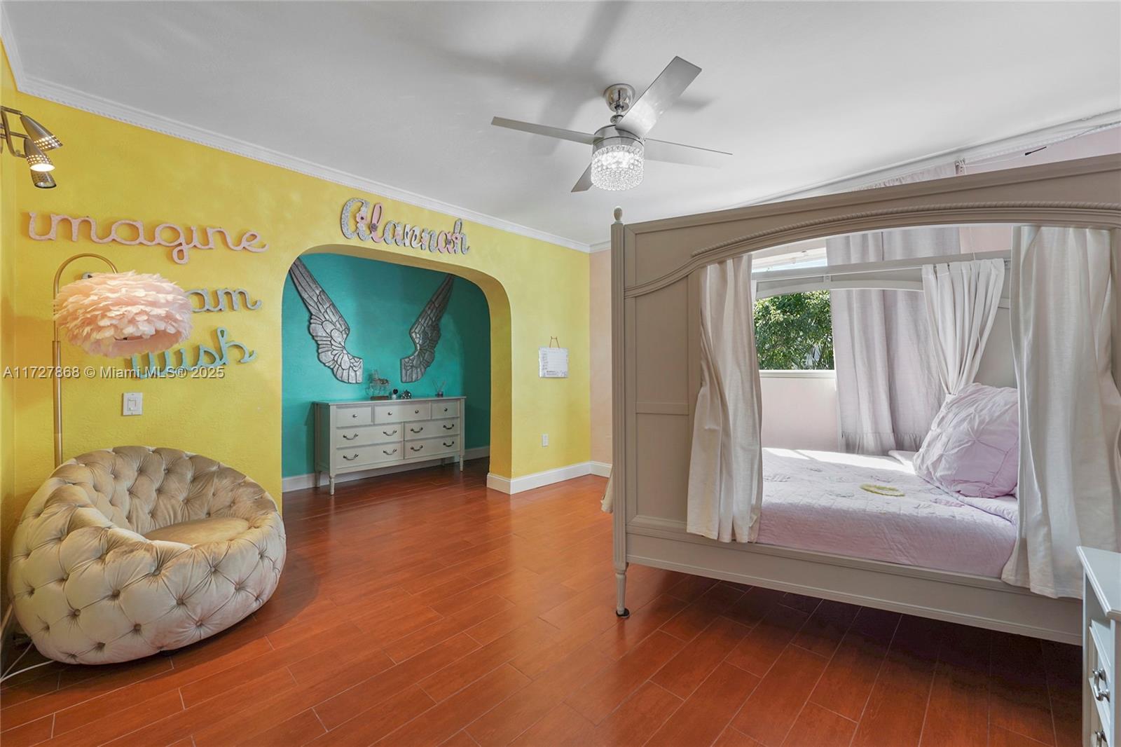 Pinecrest - Residential