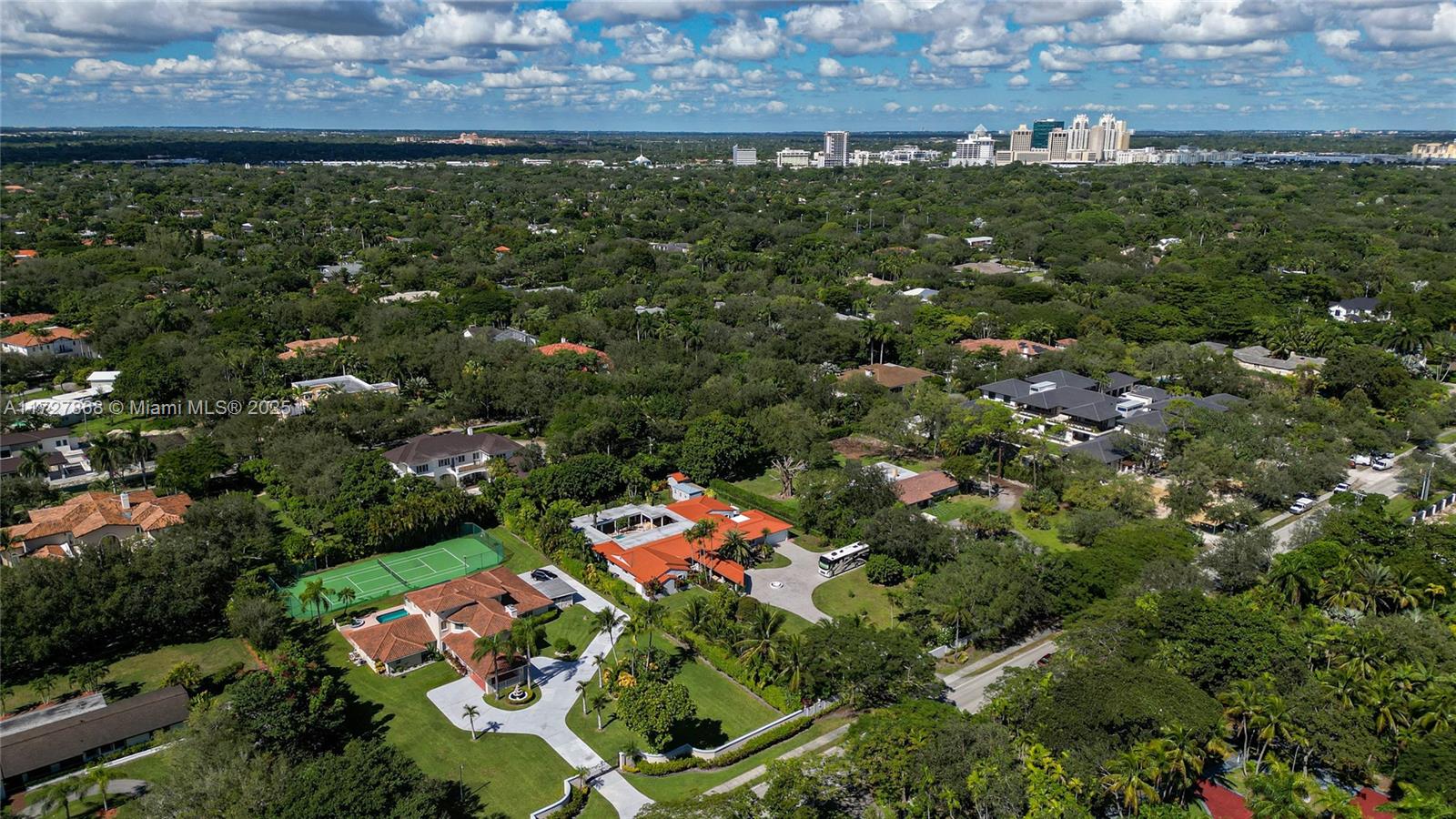 Pinecrest - Residential