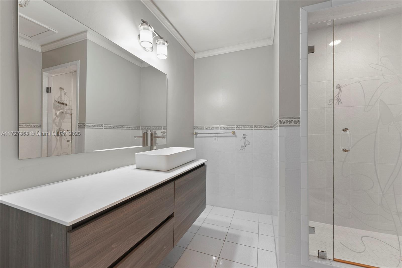Pinecrest - Residential