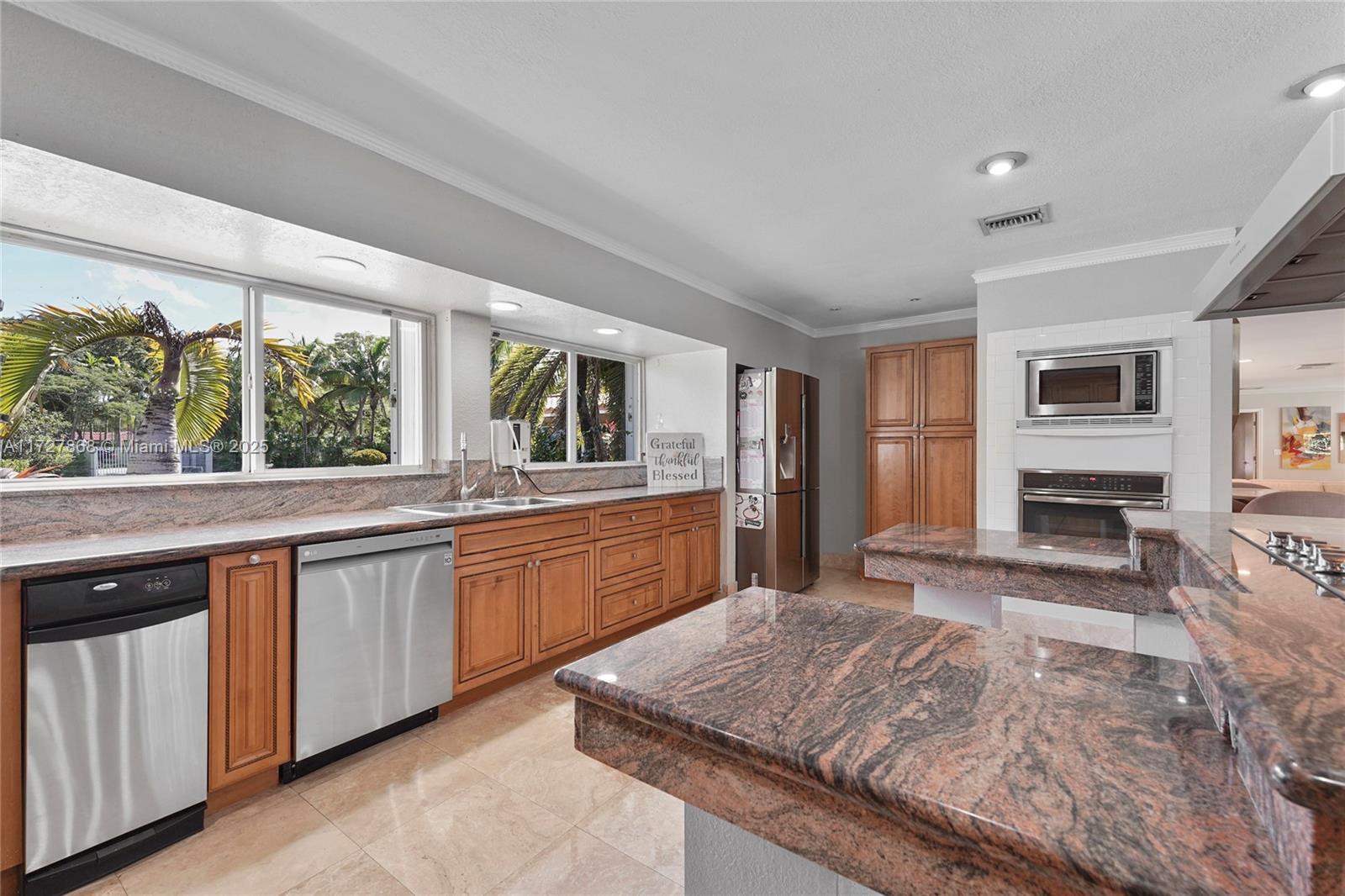 Pinecrest - Residential