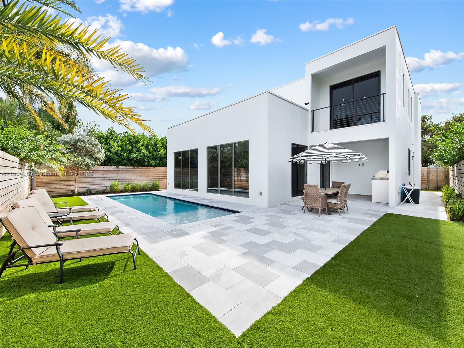 NORTH RIDGE - Residential