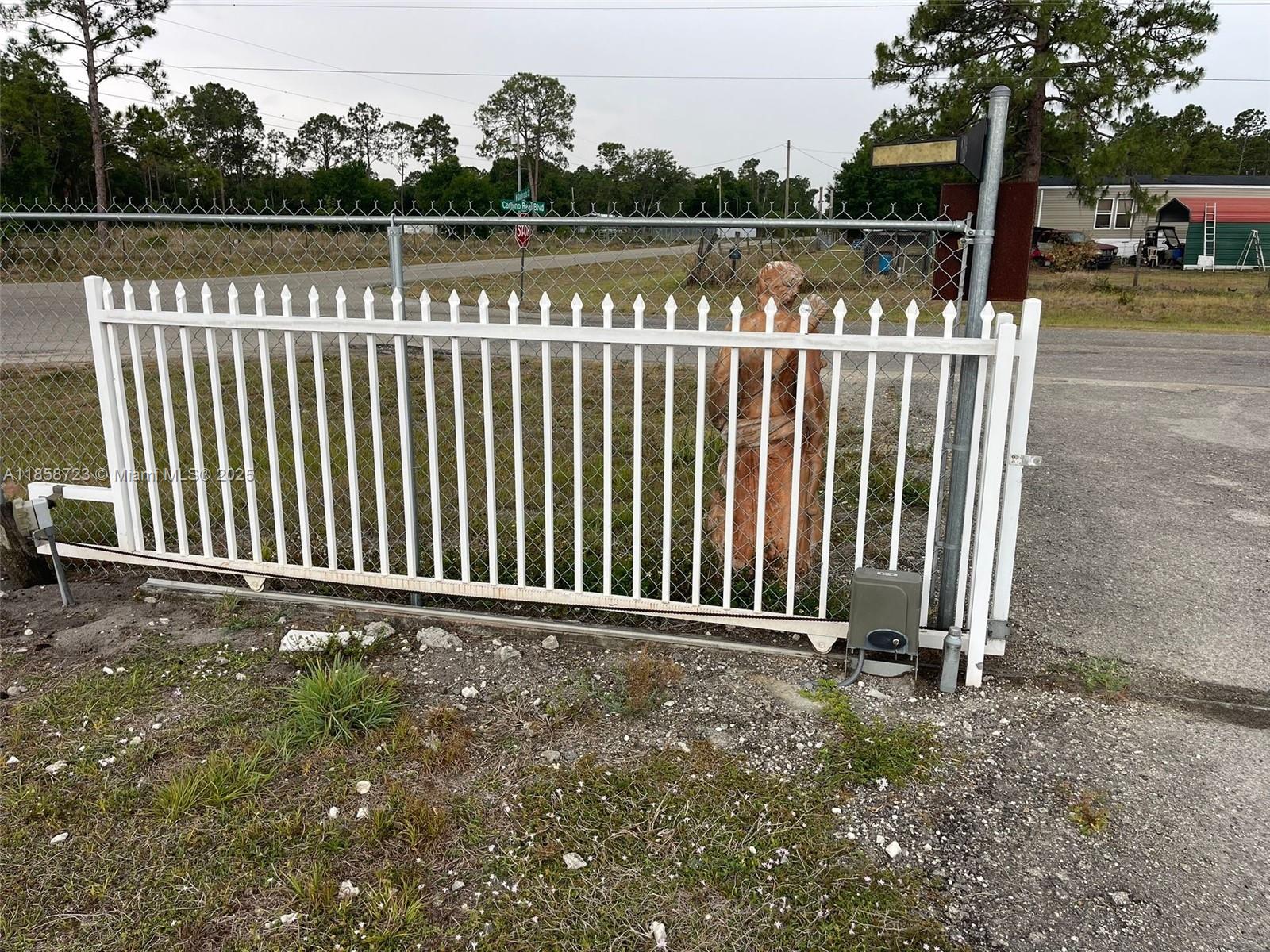 MONTURA RANCH ESTATES - Residential