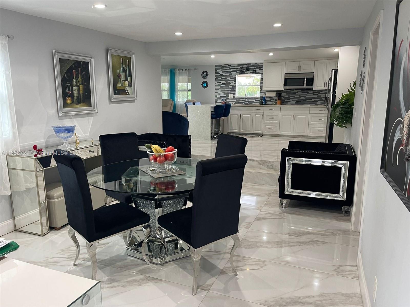 MONTURA RANCH ESTATES - Residential