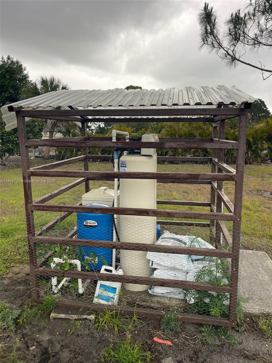 MONTURA RANCH ESTATES - Residential