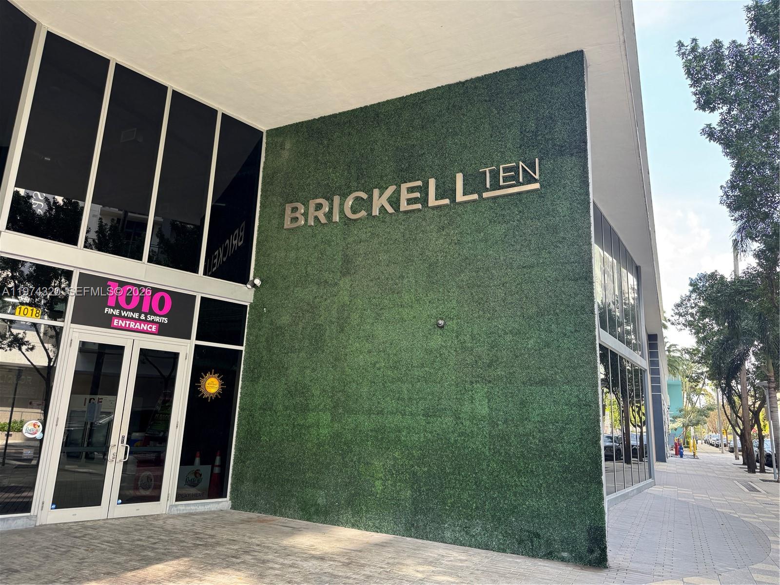 1010 SW 2nd Ave 1505