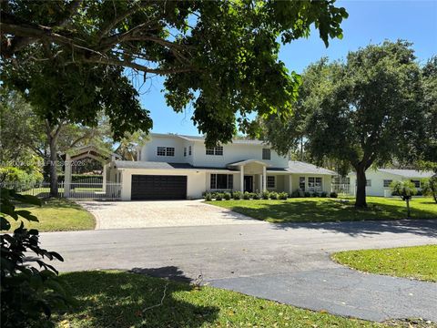 Photo of 8320 SW 161st St, Palmetto Bay, FL 33157 (MLS # A12003695)