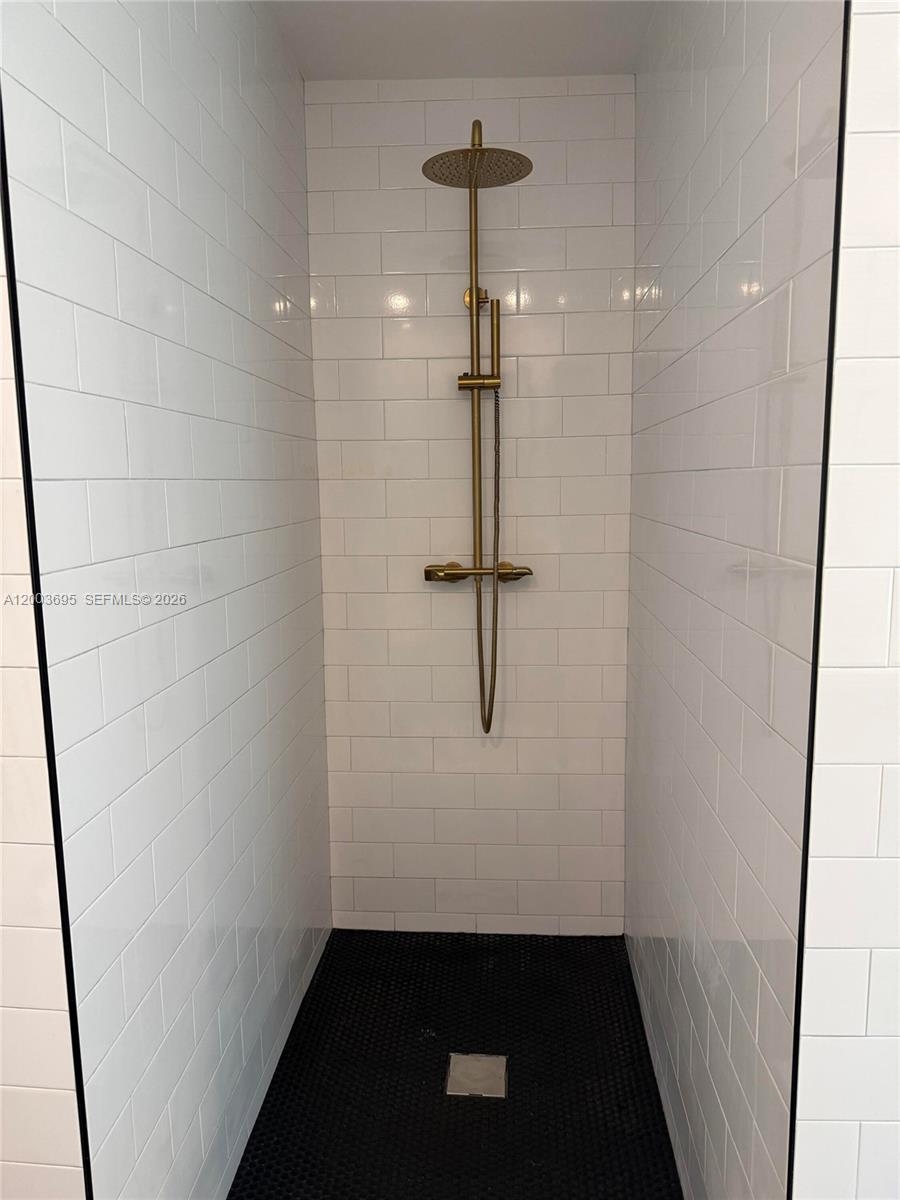 SOUTHWOOD 1ST ADDN - Residential