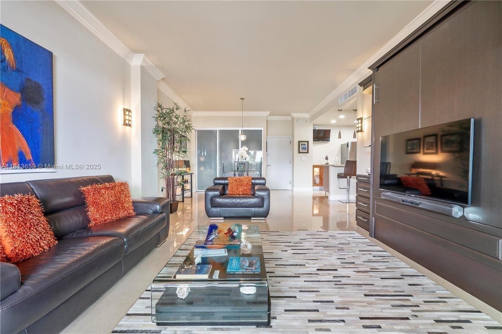 ARLEN HOUSE CONDO - Residential