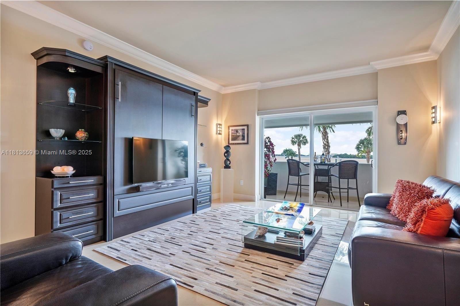 ARLEN HOUSE CONDO - Residential