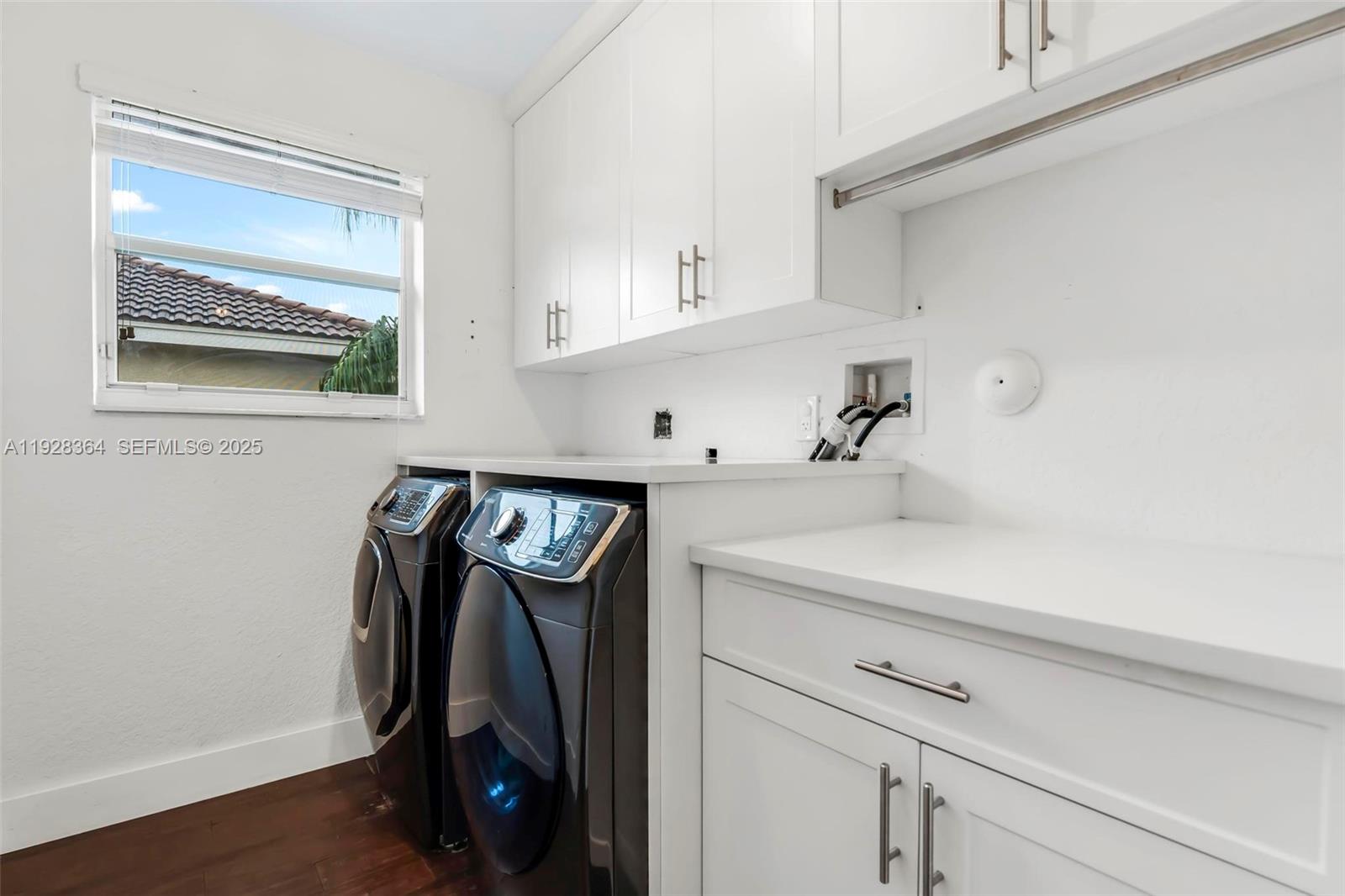 NORTH 29 ASSOC - Residential Lease