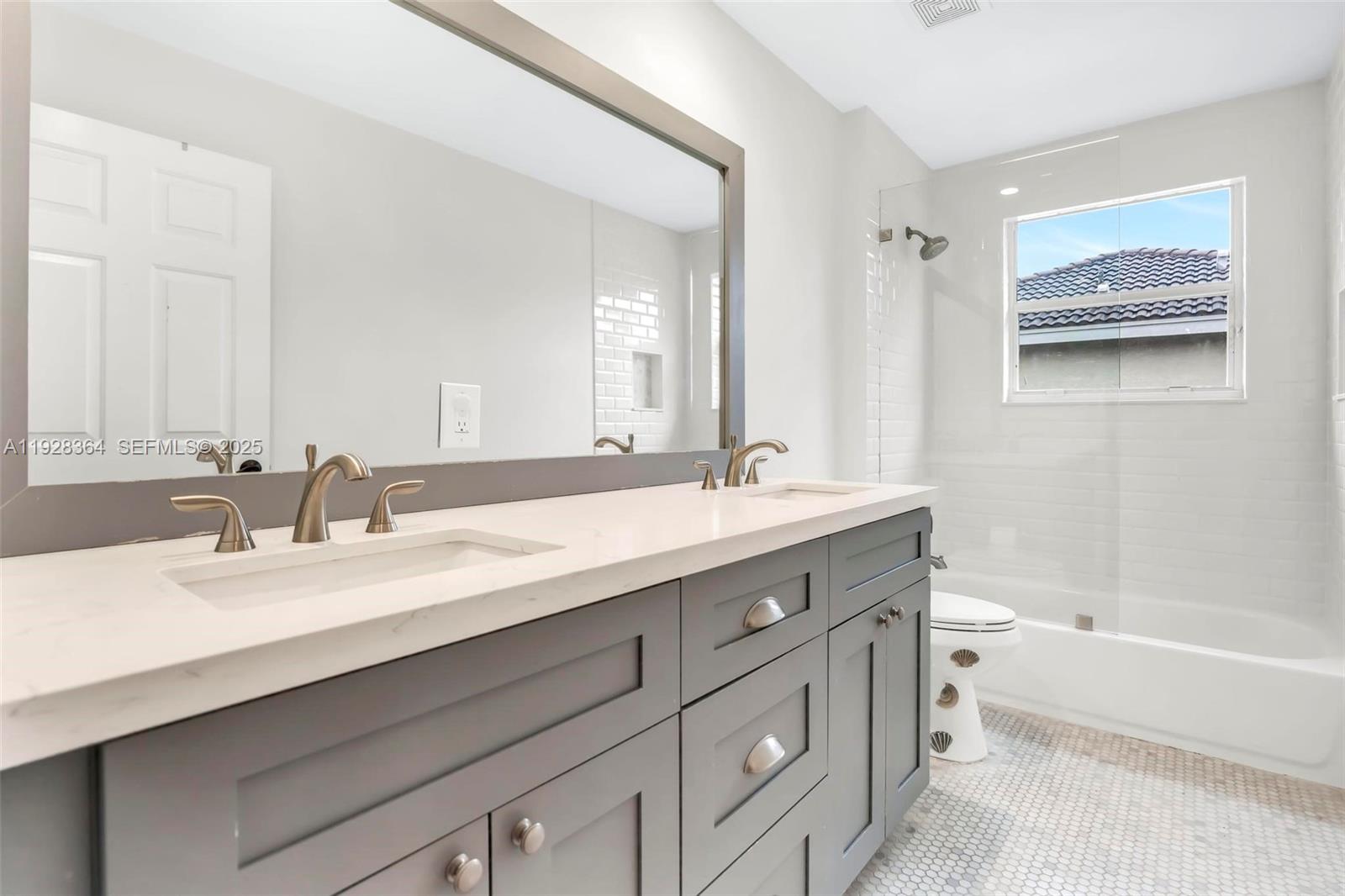 NORTH 29 ASSOC - Residential Lease