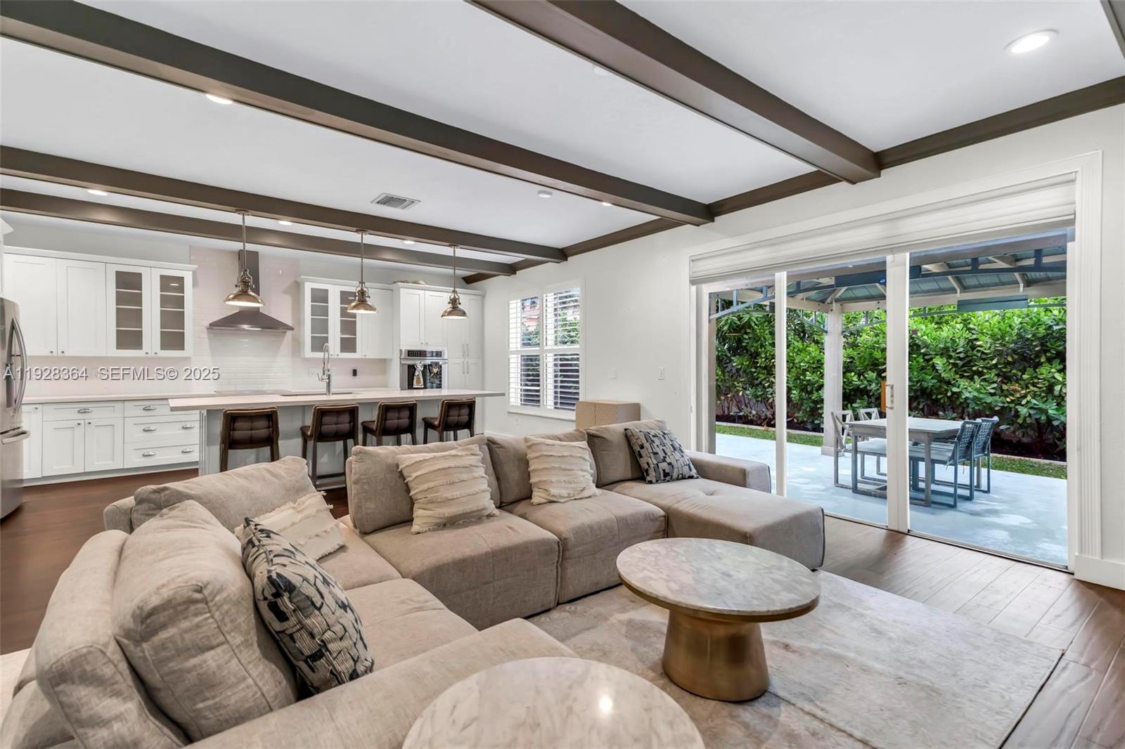 NORTH 29 ASSOC - Residential Lease