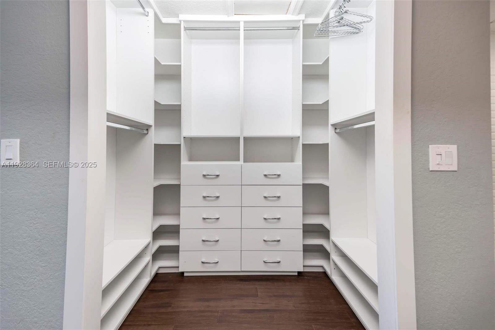 NORTH 29 ASSOC - Residential Lease