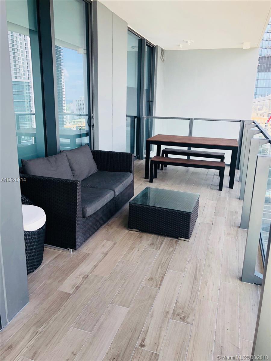 REACH CONDO - Residential Lease