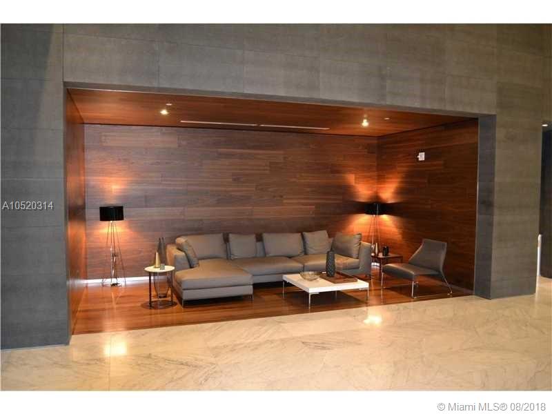 REACH CONDO - Residential Lease