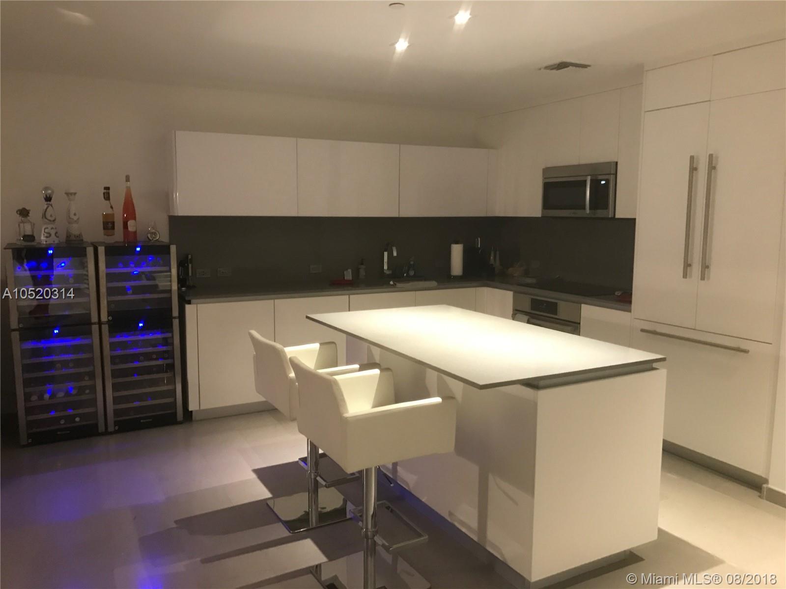 REACH CONDO - Residential Lease