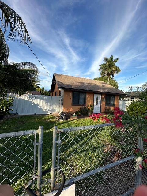 TOWN OF FLORIDA CITY - Residential