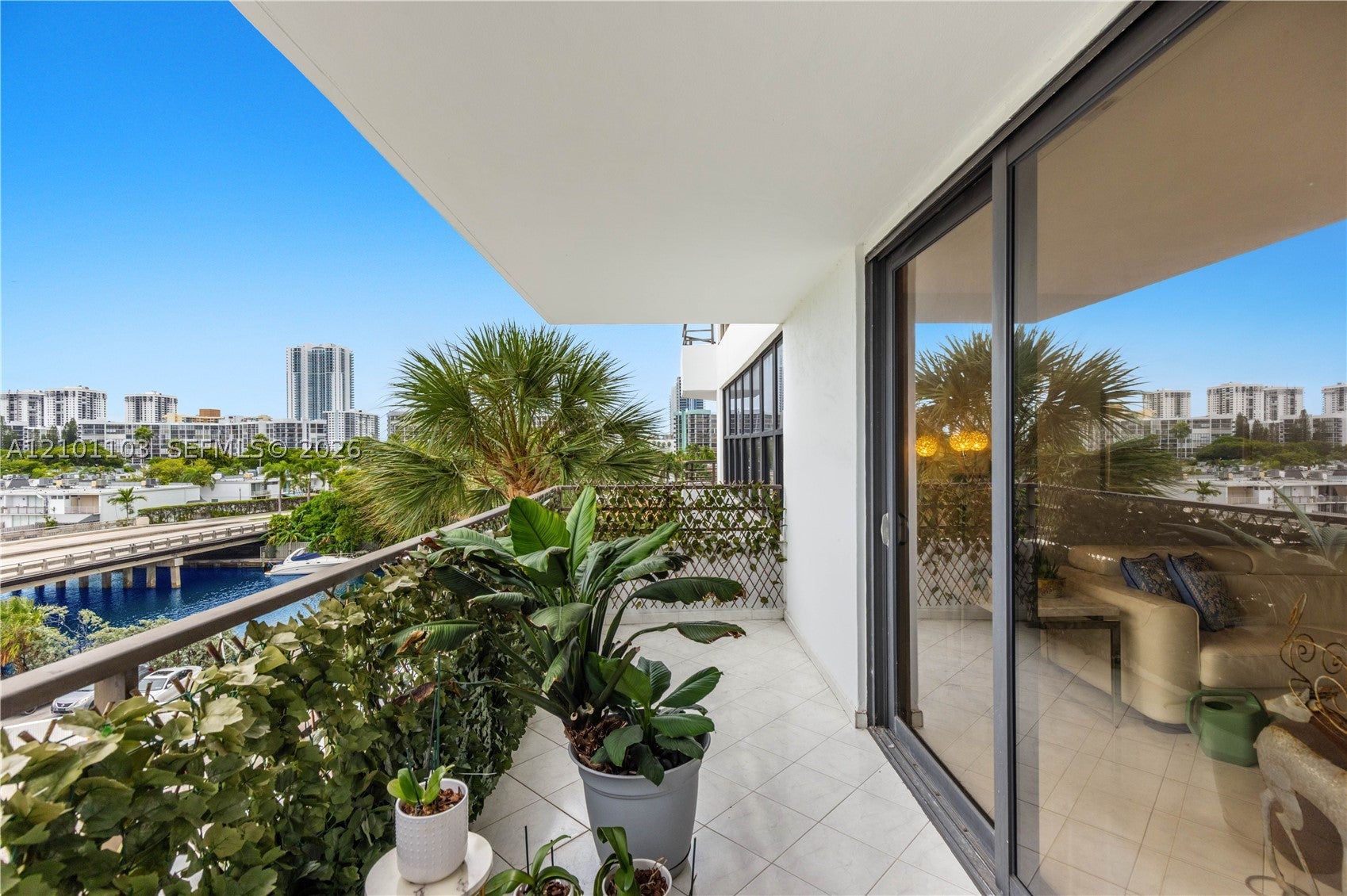 2500 PARKVIEW DR 507