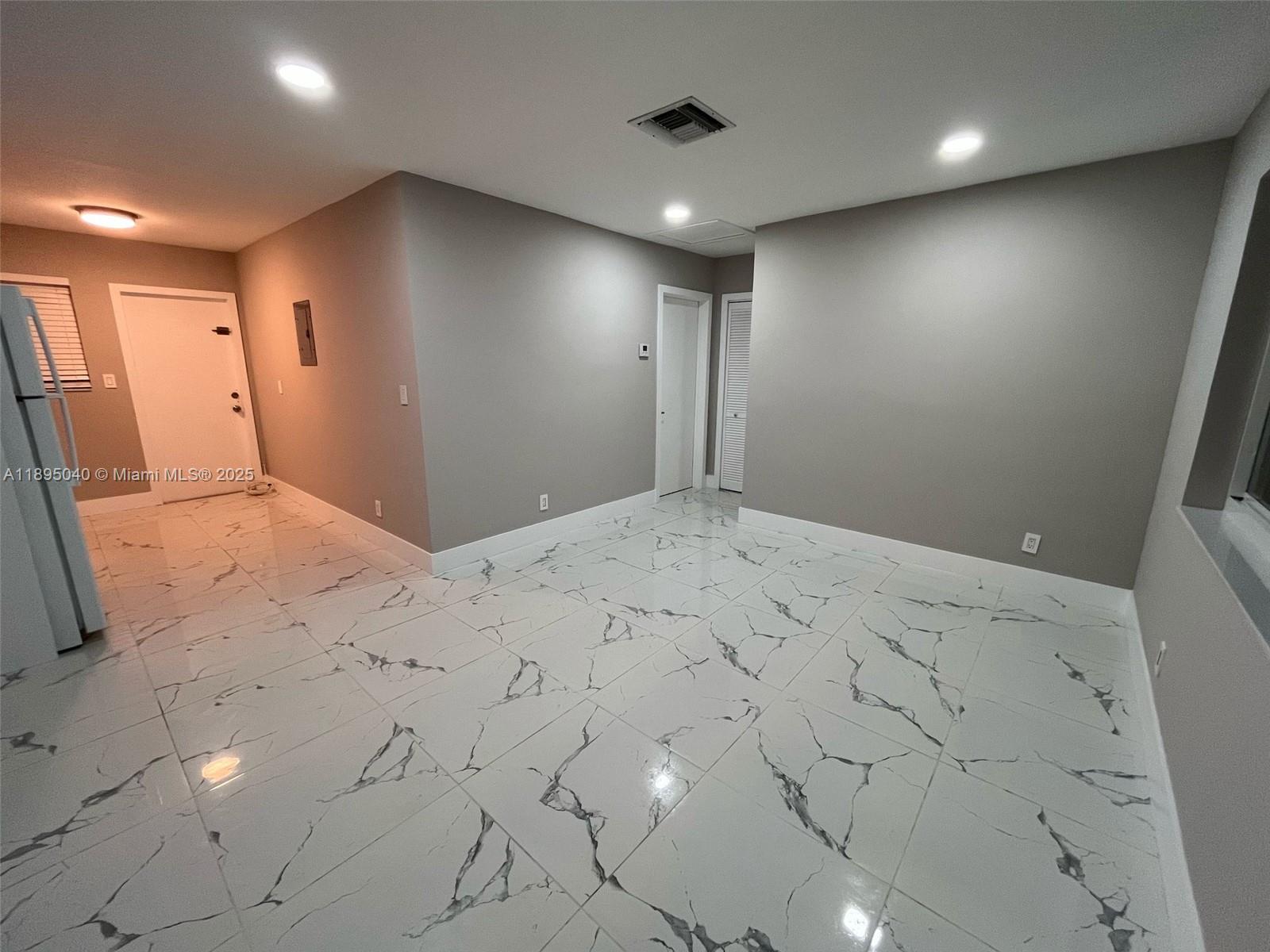 WAVERLY PLACE - Residential Lease
