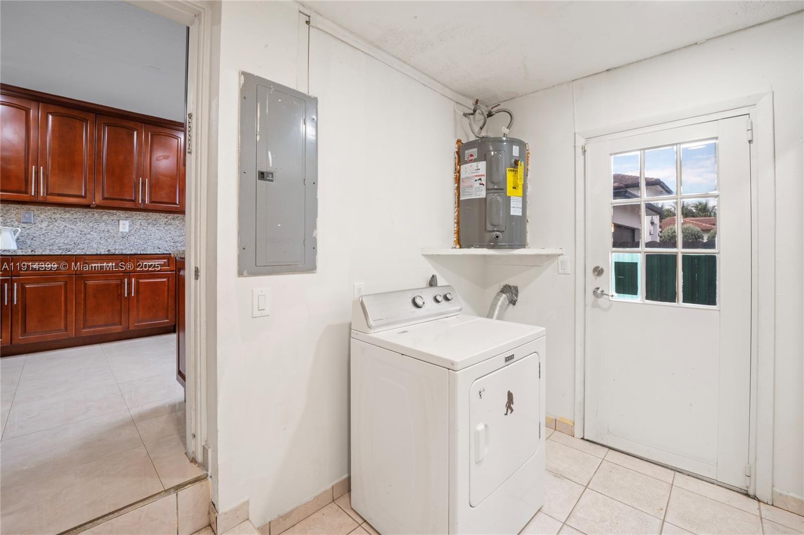 TAMIAMI ACRES PLAN 1 - Residential