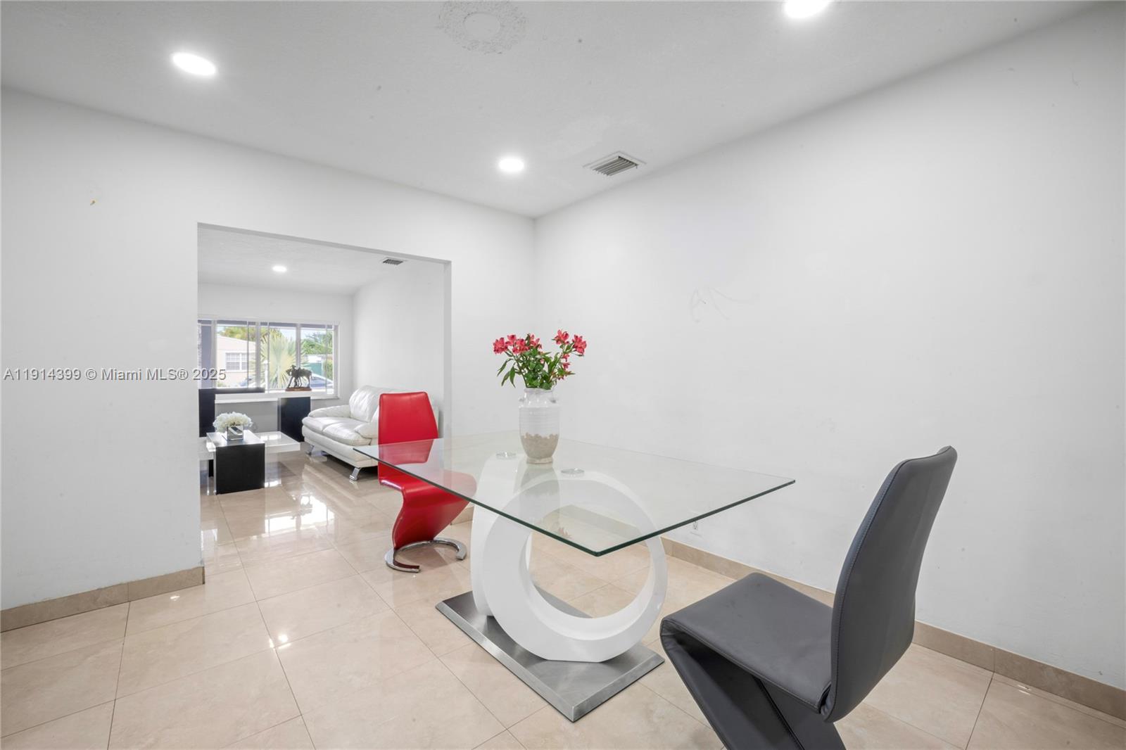 TAMIAMI ACRES PLAN 1 - Residential