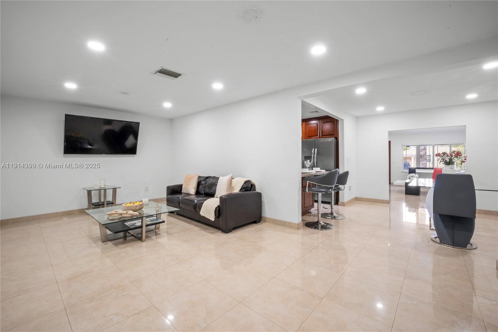 TAMIAMI ACRES PLAN 1 - Residential