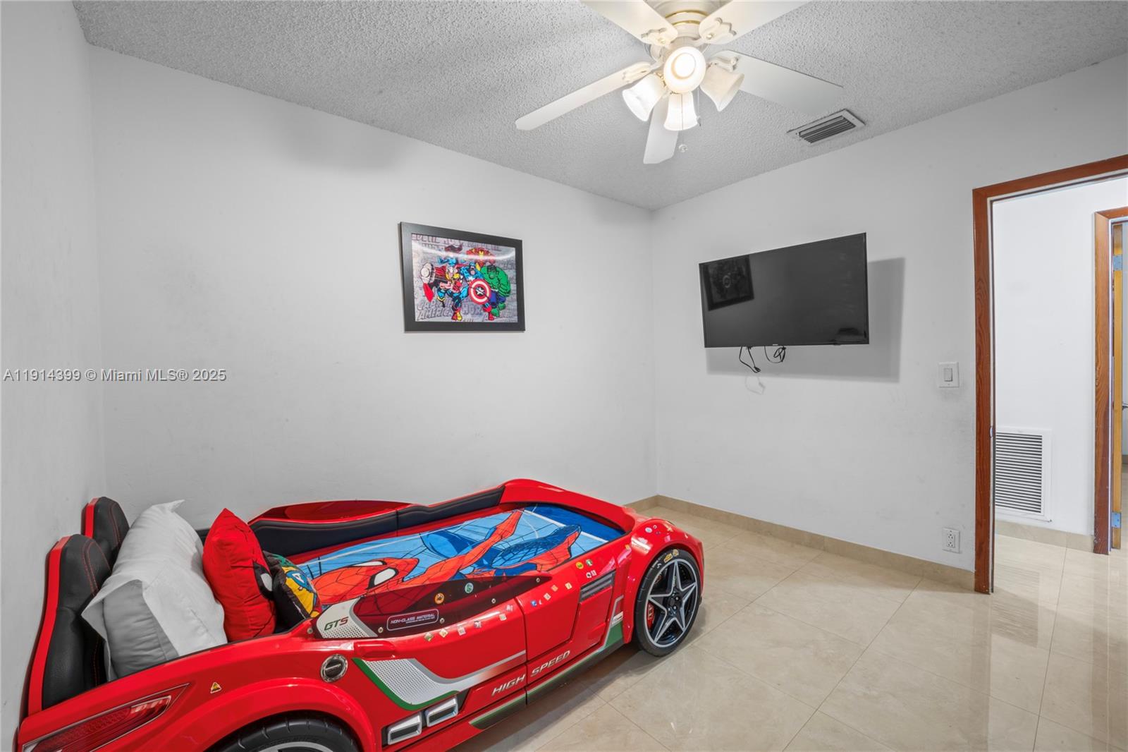 TAMIAMI ACRES PLAN 1 - Residential