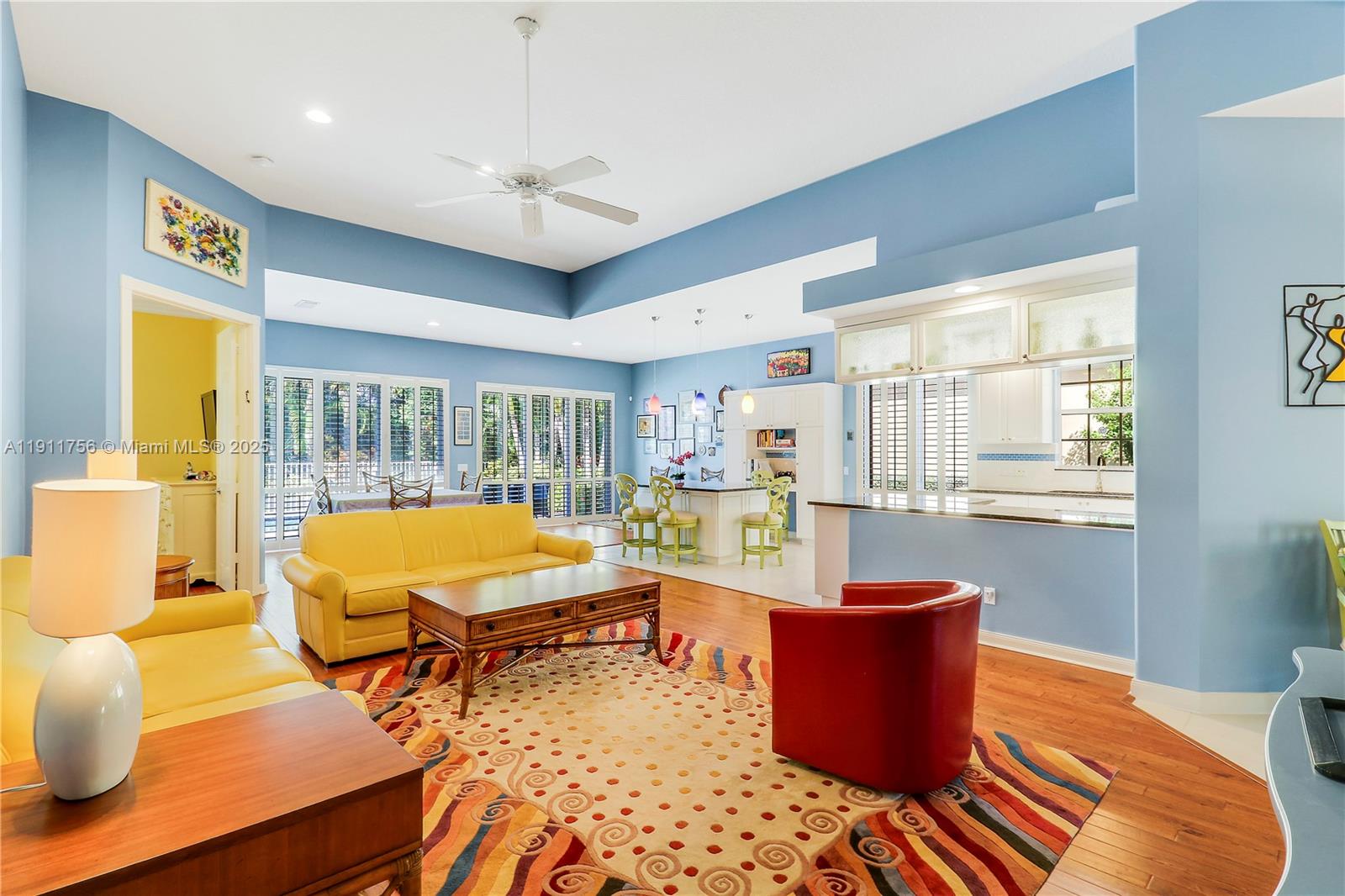 MAGNOLIA BAY - Residential