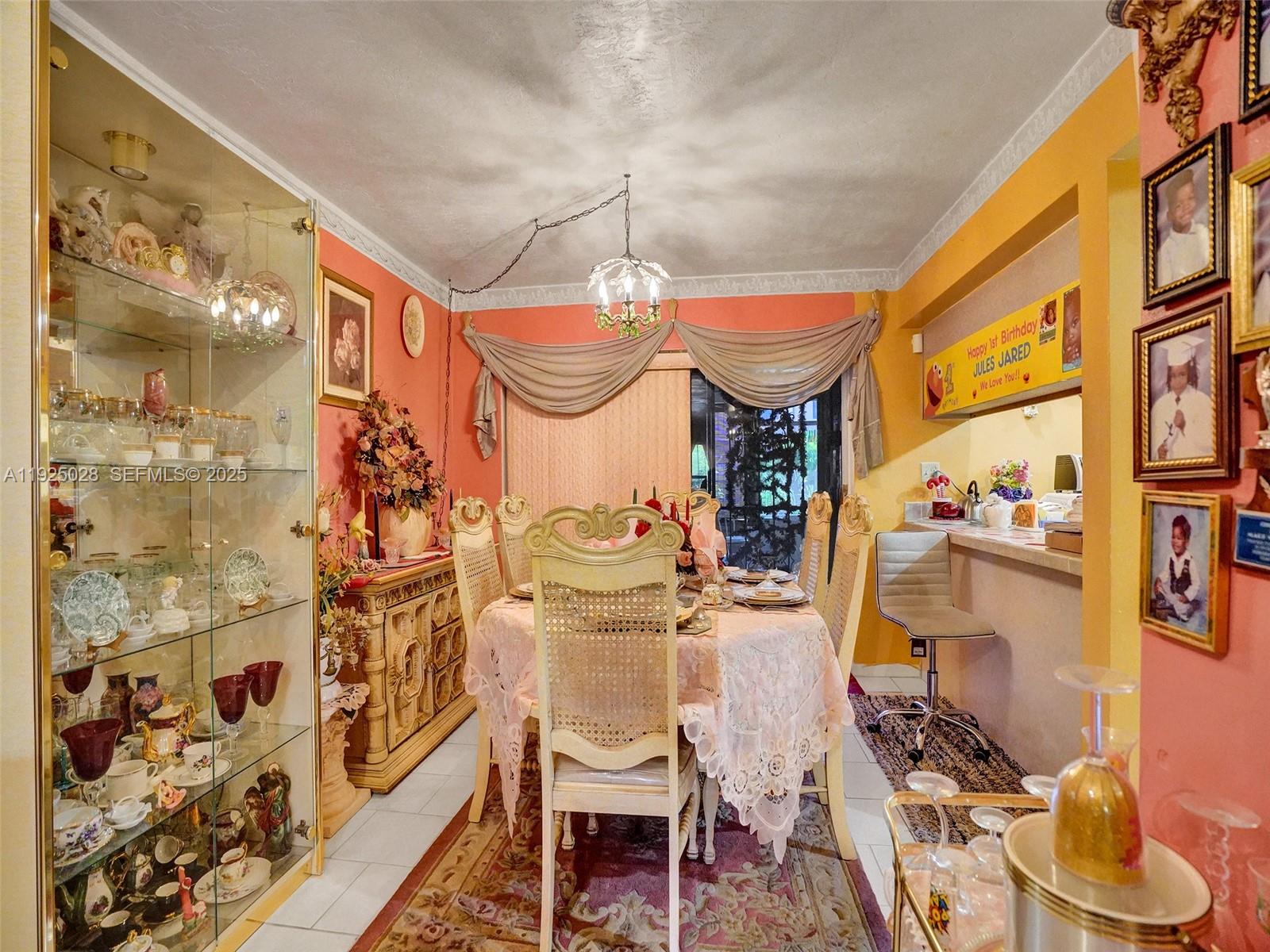 LESLIE ESTATES SEC 7 - Residential