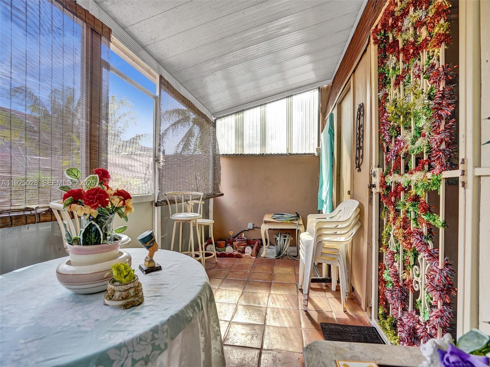 LESLIE ESTATES SEC 7 - Residential