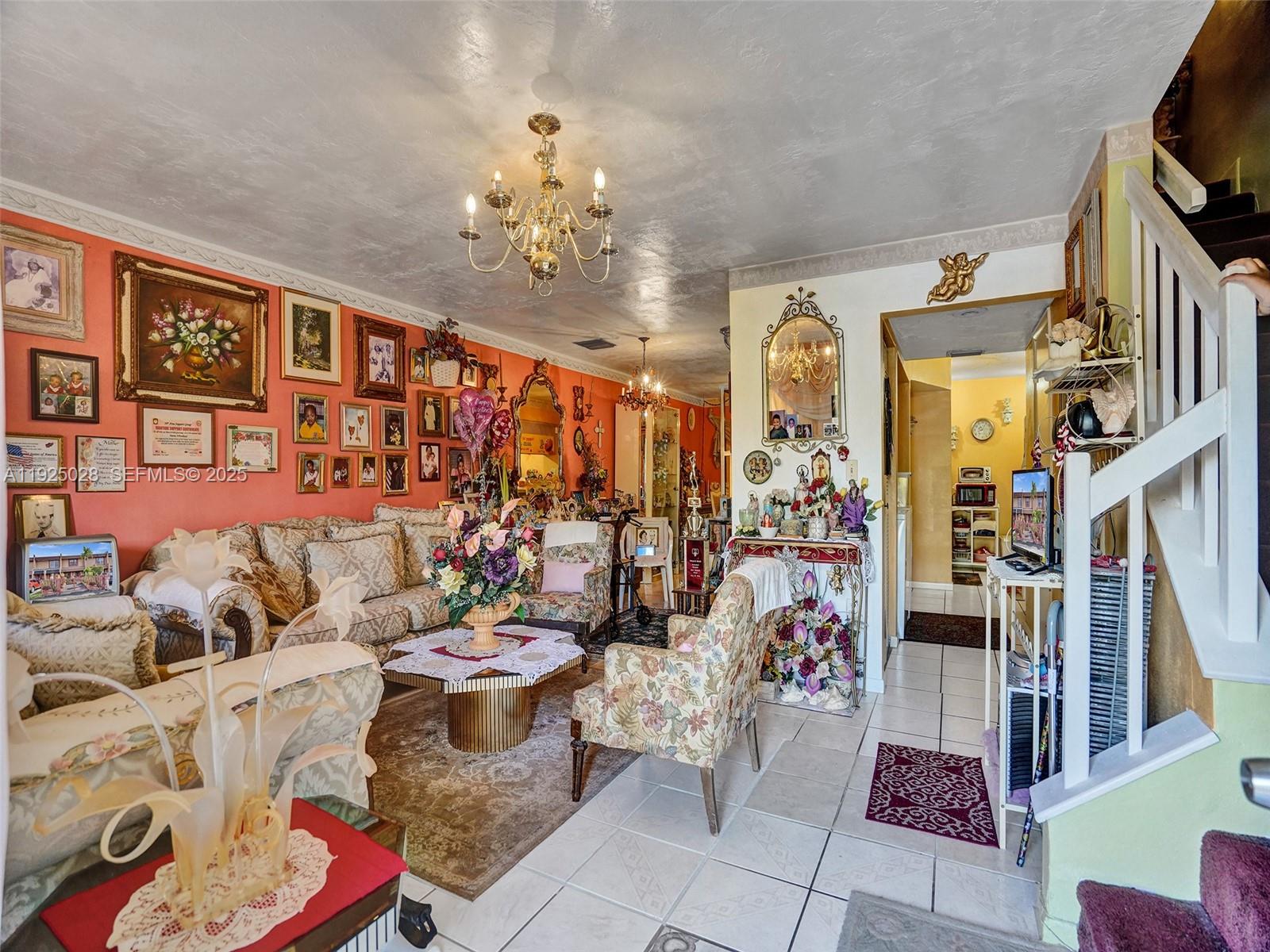 LESLIE ESTATES SEC 7 - Residential