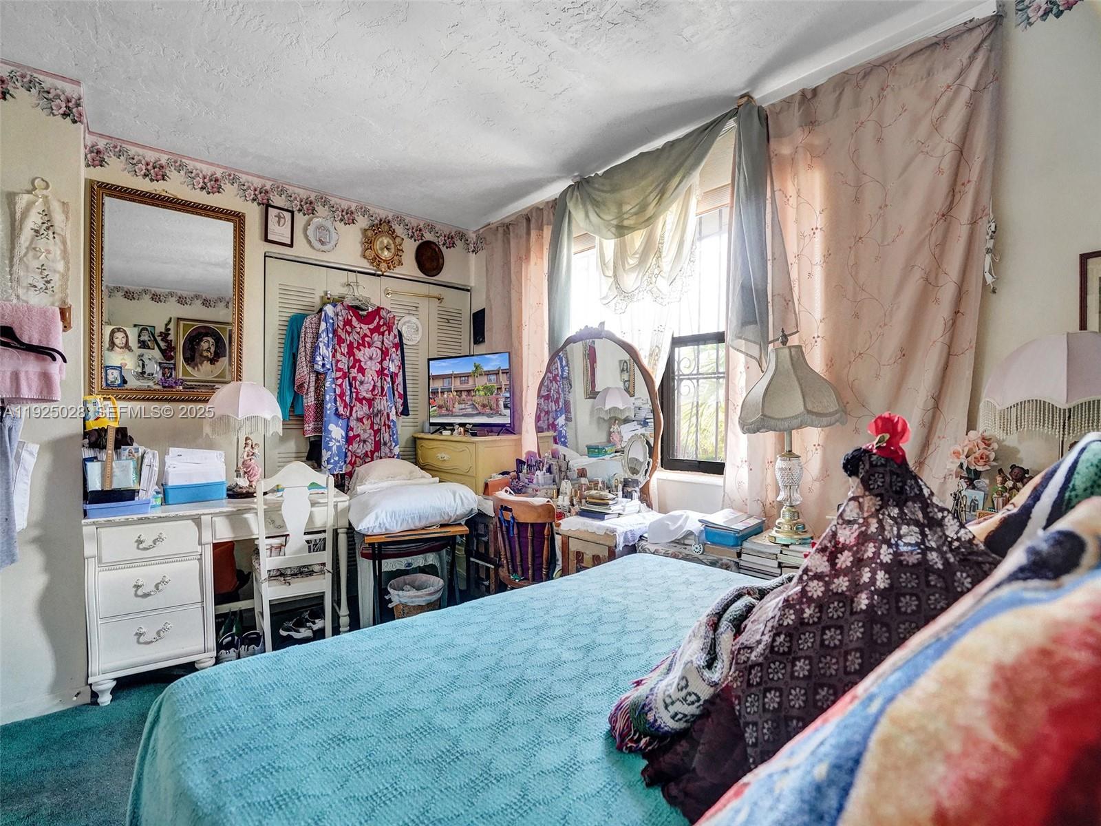 LESLIE ESTATES SEC 7 - Residential