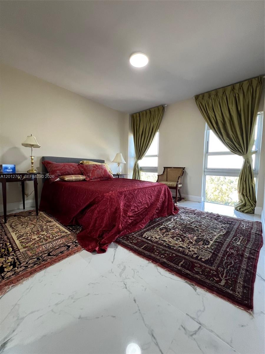 CLIPPER CONDO NO 1 - Residential Lease