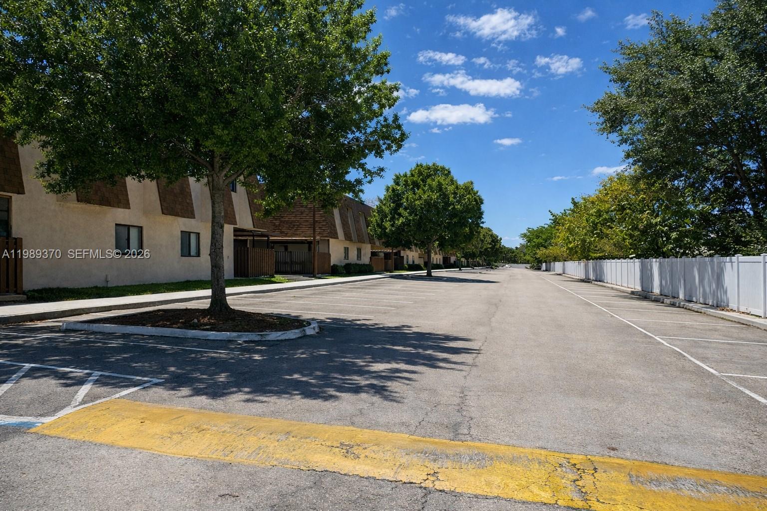 PT PAR S NORTH LAUDERDALE - Residential