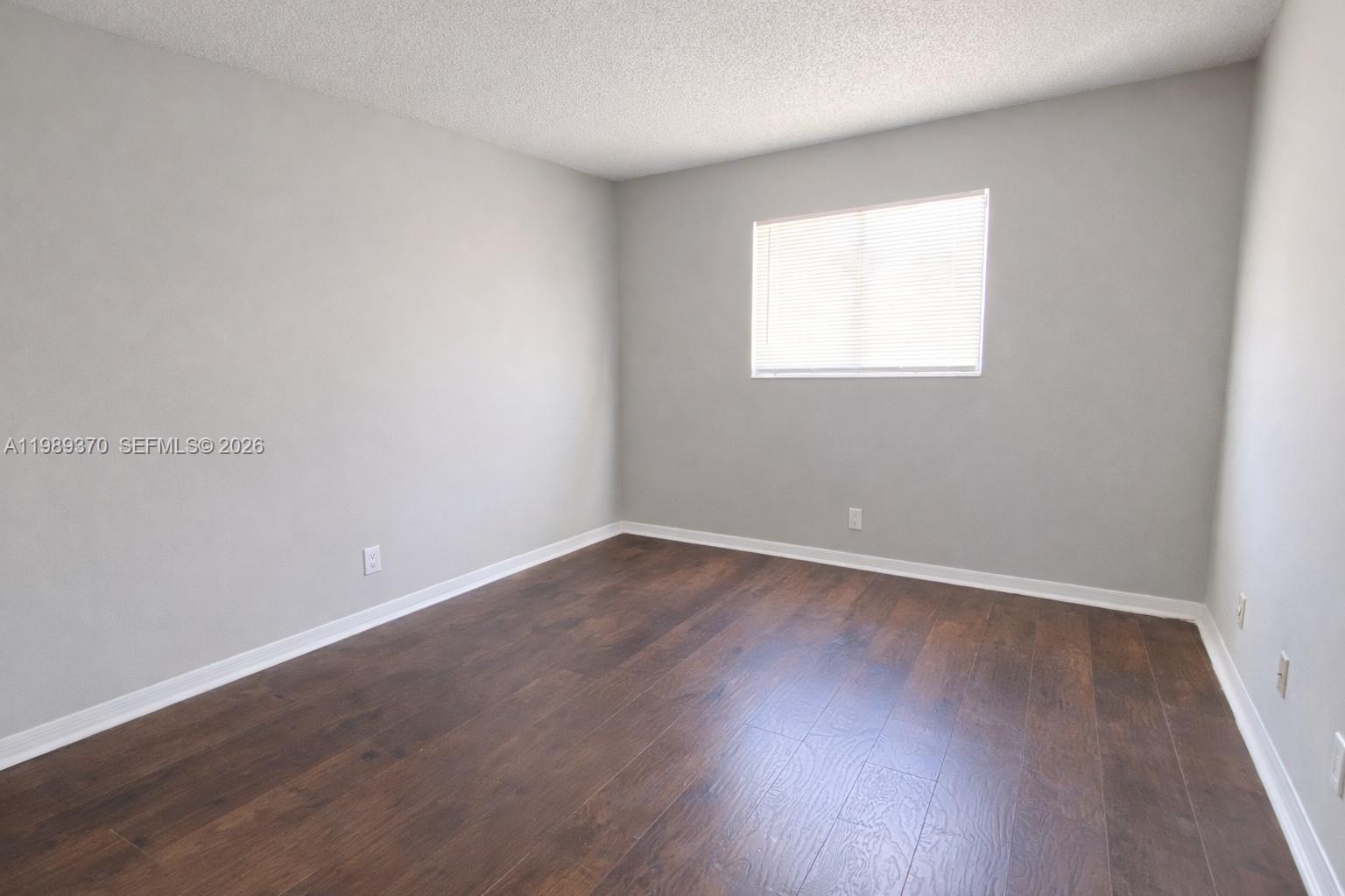 PT PAR S NORTH LAUDERDALE - Residential