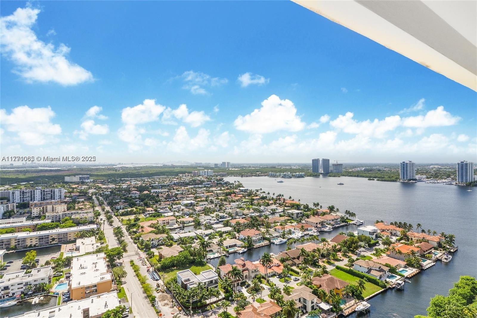 WILLIAMS ISLAND - Residential