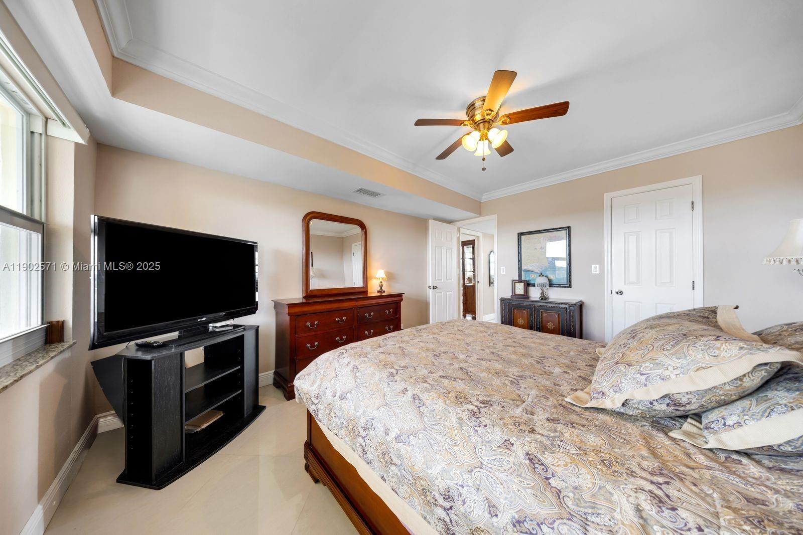 NO 52 PALM-AIRE COUNTRY C - Residential Lease