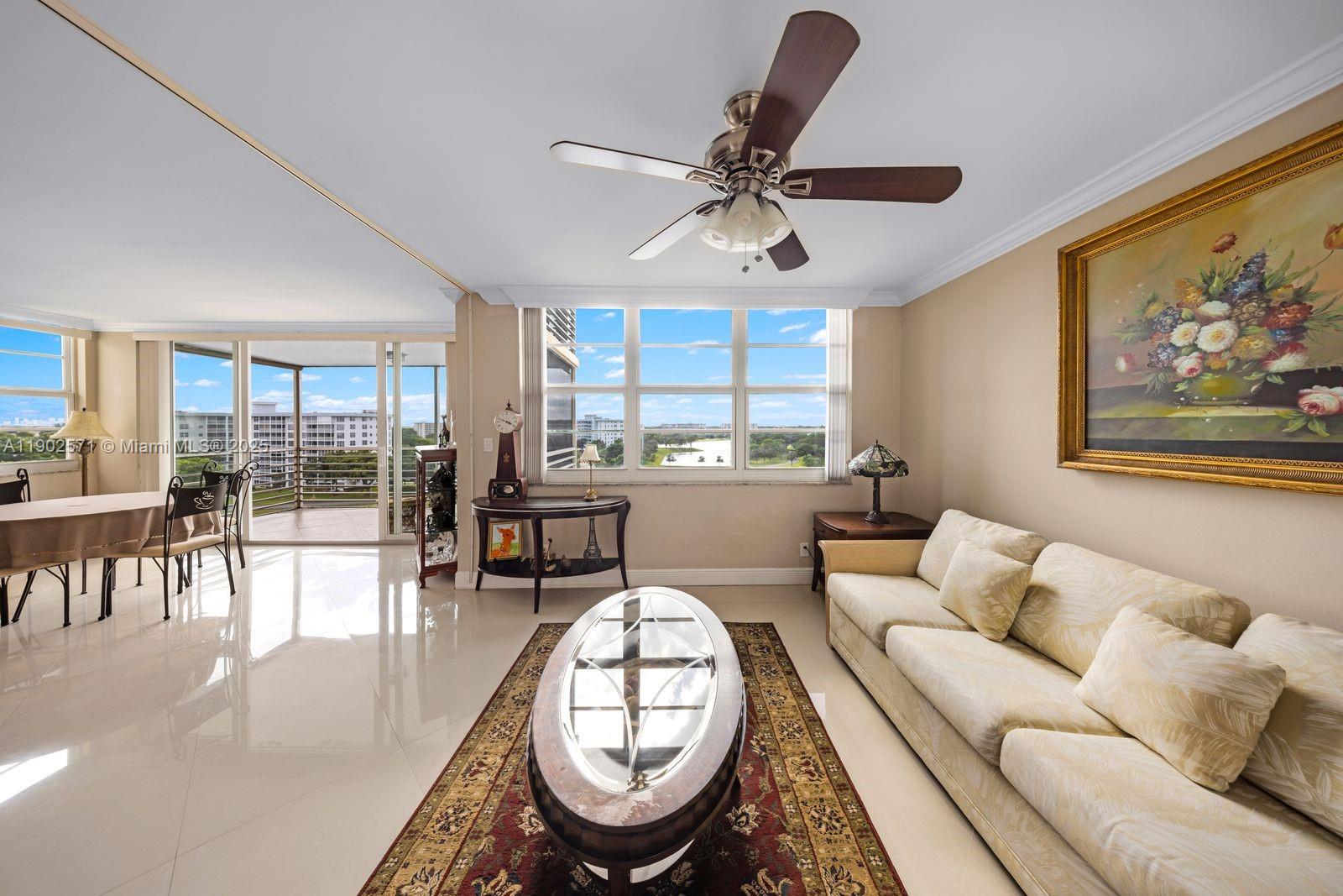 NO 52 PALM-AIRE COUNTRY C - Residential Lease