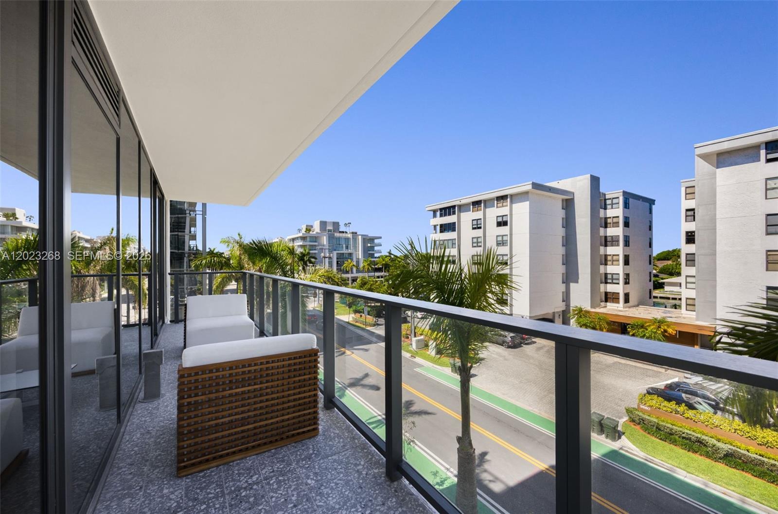 BAY HARBOR ISLAND - Residential