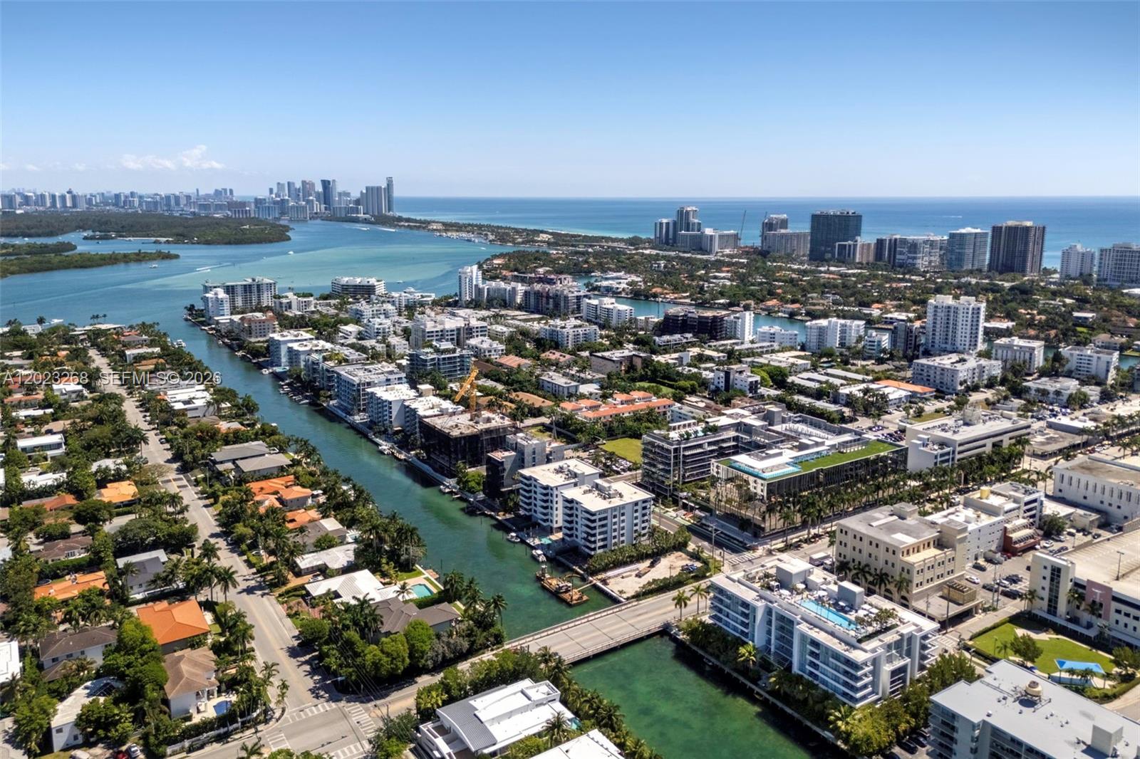BAY HARBOR ISLAND - Residential