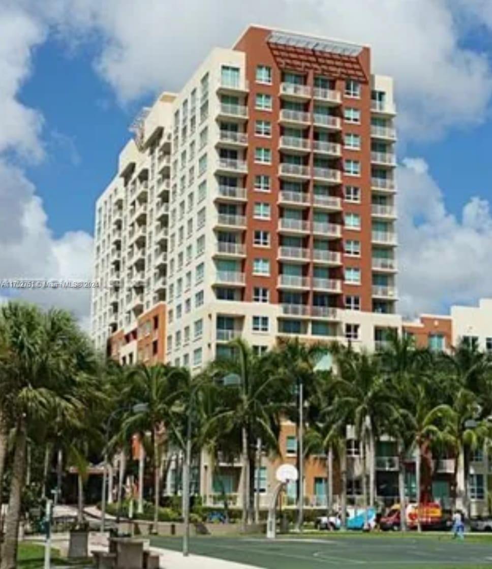 Property for Sale at 2000 N Bayshore Dr 801, Miami, Broward County, Florida - Bedrooms: 2 
Bathrooms: 2  - $560,000