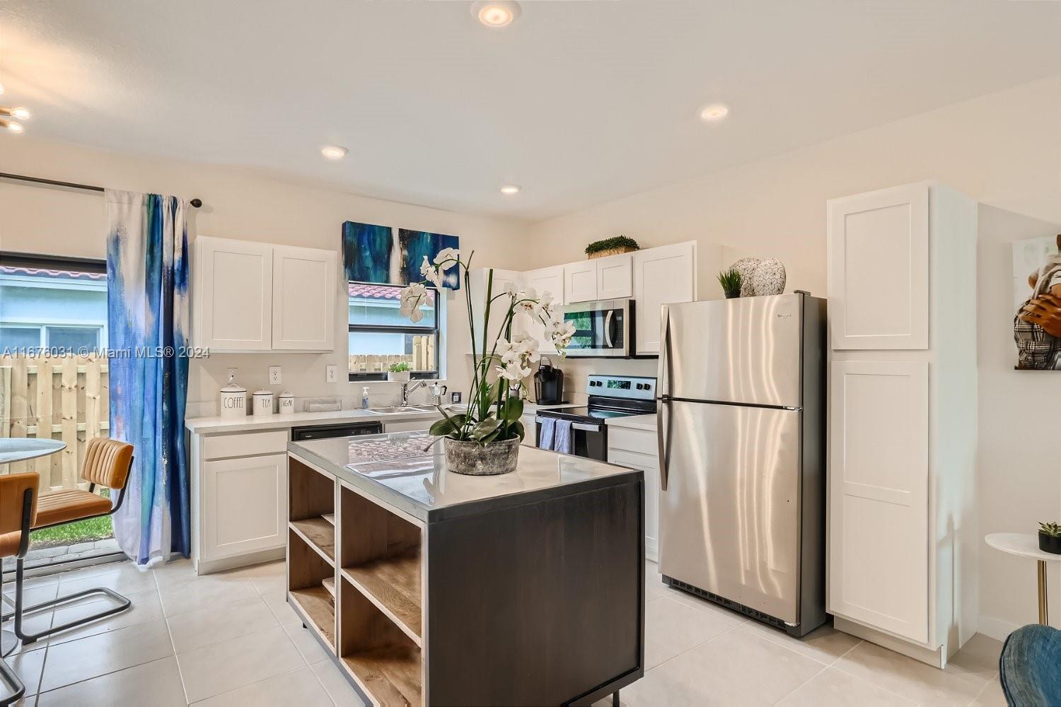 Sebastian Isles - Residential