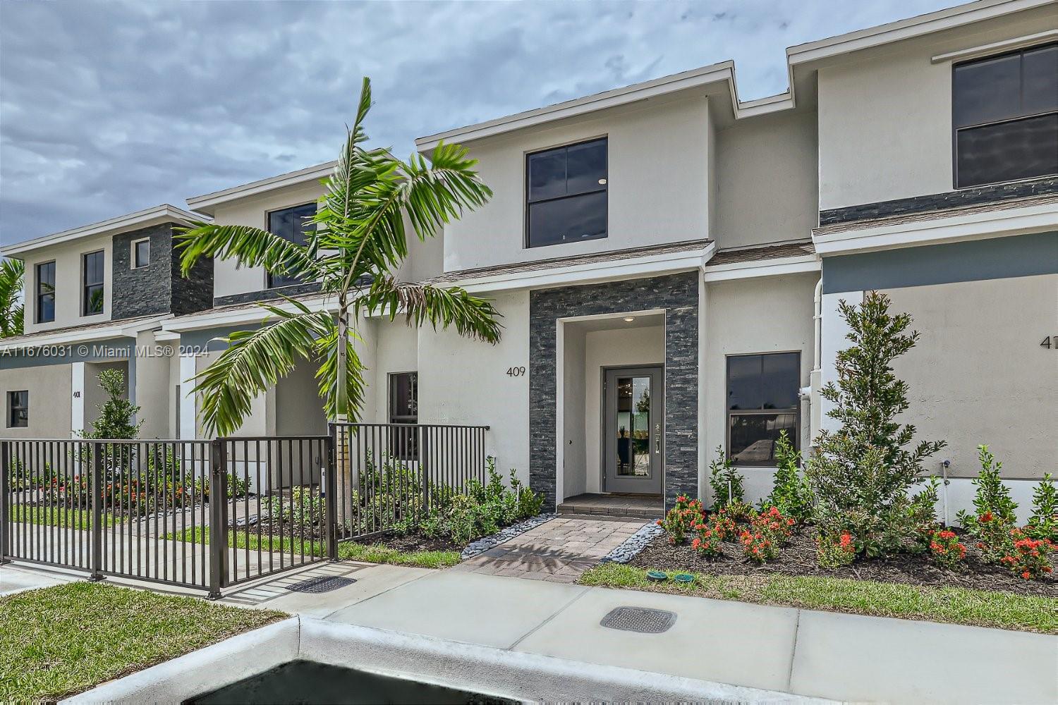 Sebastian Isles - Residential