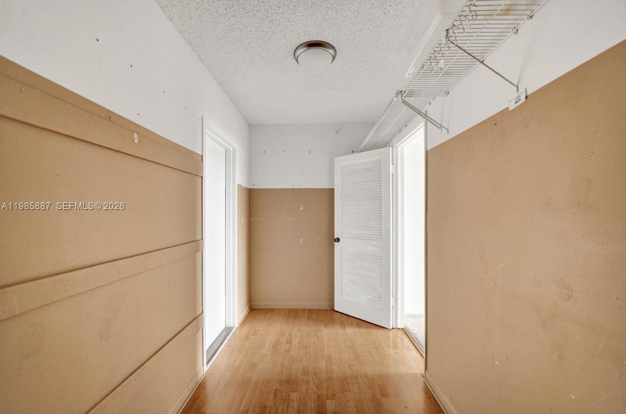 HILLCREST EAST NO 26 COND - Residential