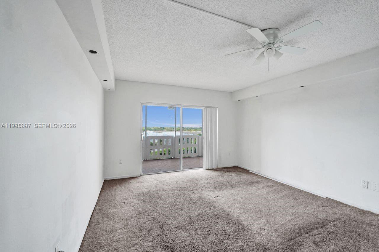 HILLCREST EAST NO 26 COND - Residential